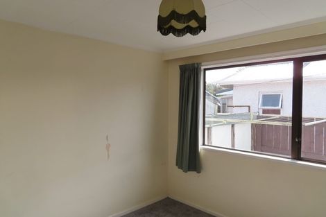 Photo of property in 2 Kirkcaldy Street, Petone, Lower Hutt, 5012