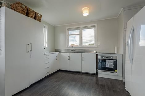 Photo of property in 27 Ferguson Street, Awapuni, Palmerston North, 4412