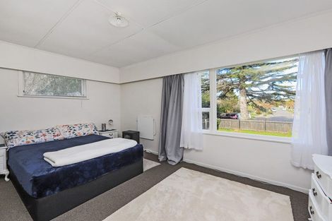 Photo of property in 16 Mangarau Crescent, Havelock North, 4130