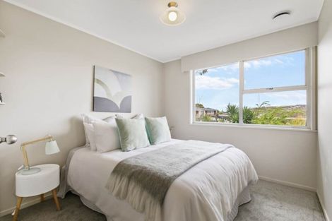 Photo of property in 34 Felgrove Street, Glendene, Auckland, 0602