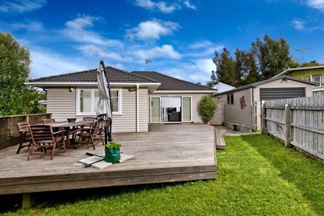 Photo of property in 59a Keegan Drive, Massey, Auckland, 0614