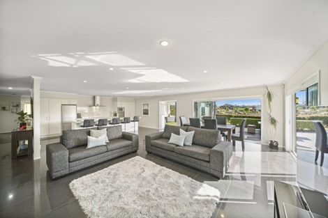 Photo of property in 42 Sovereign Street, Flat Bush, Auckland, 2019