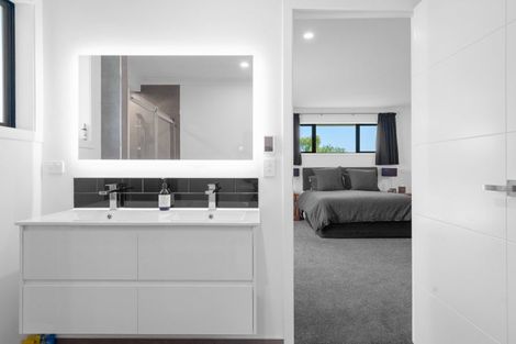 Photo of property in 438 Park Road, Parkvale, Carterton, 5792