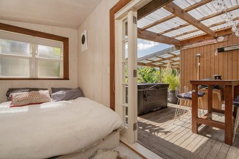 Photo of property in 8 Laycock Road, Tairua, 3508