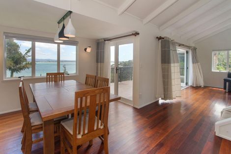 Photo of property in 87 Hadfield Street, Beach Haven, Auckland, 0626