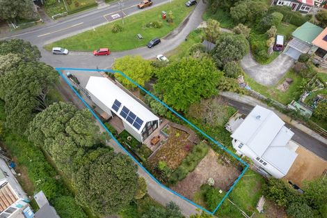 Photo of property in 69 Wellington Road, Paekakariki, 5034
