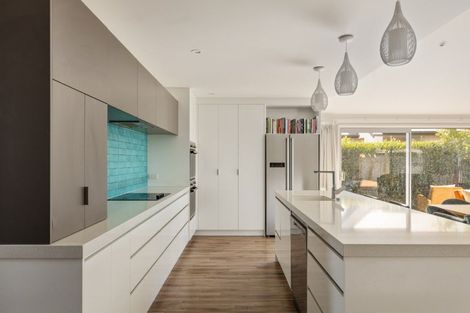 Photo of property in 2a Portland Drive, Highlands Park, New Plymouth, 4312