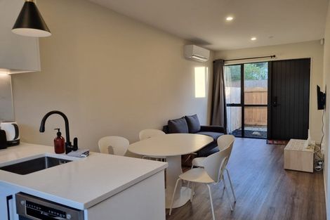 Photo of property in 49b Riverton Drive, Randwick Park, Auckland, 2105