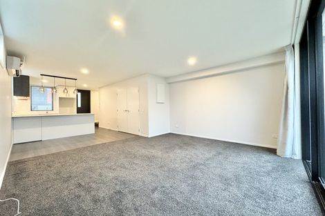 Photo of property in 2/21 Montreal Street, Sydenham, Christchurch, 8023