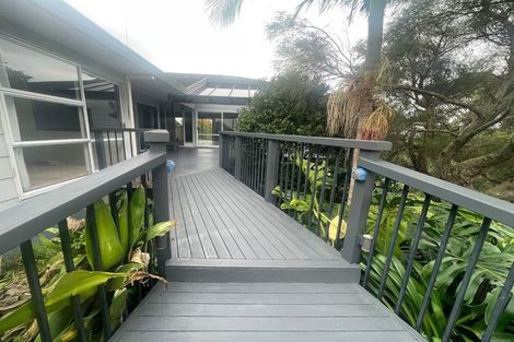 Photo of property in 87 Point View Drive, East Tamaki Heights, Auckland, 2016