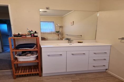 Photo of property in 38b Kaitemako Road, Welcome Bay, Tauranga, 3112