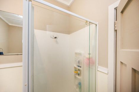 Photo of property in 37 Bryant Street, Takaro, Palmerston North, 4412