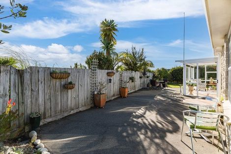 Photo of property in 84 Navigation Drive, Whitby, Porirua, 5024