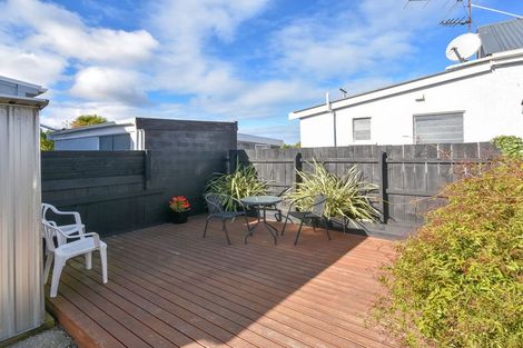 Photo of property in 35 Wesley Street, South Dunedin, Dunedin, 9012