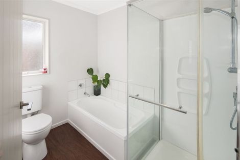 Photo of property in 4b Hollies Crescent, Johnsonville, Wellington, 6037