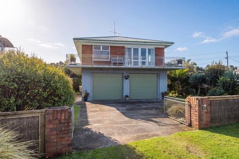 Photo of property in 4 Papaka Road, Ngunguru, Whangarei, 0173