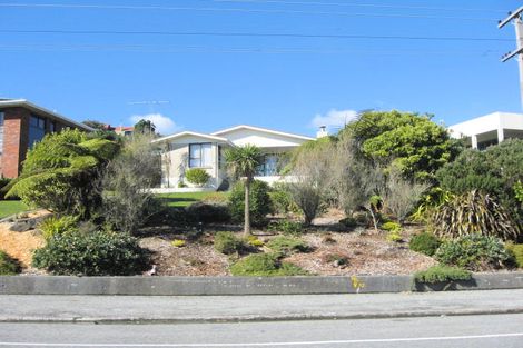 Photo of property in 85 Main South Road, Karoro, Greymouth, 7805
