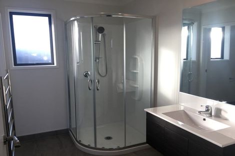 Photo of property in 1 Kuru Place, Papamoa, 3118