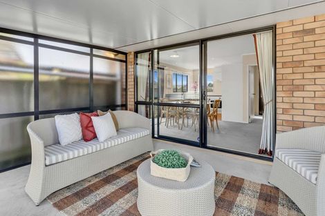 Photo of property in 16 Meridian Grove, Kelvin Grove, Palmerston North, 4414