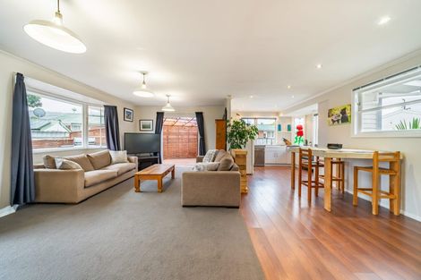 Photo of property in 27a Ebdentown Street, Ebdentown, Upper Hutt, 5018