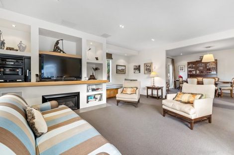 Photo of property in 3 Homewood Avenue, Karori, Wellington, 6012