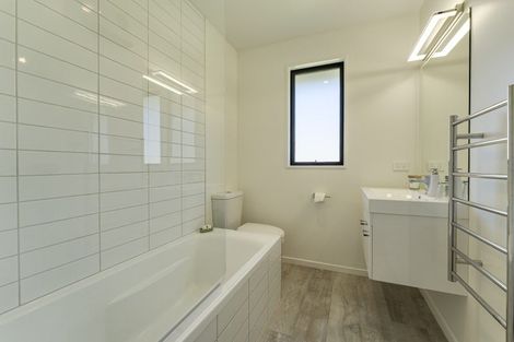 Photo of property in 16 Francis Lane, Lake Hawea, Wanaka, 9382