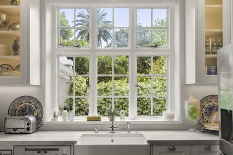 Photo of property in 46 Mountain Road, Epsom, Auckland, 1023