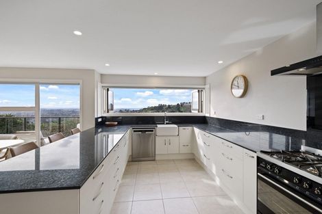 Photo of property in 38 Millhill Lane, Huntsbury, Christchurch, 8022