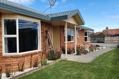 Photo of property in 5a Carthew Street, Feilding, 4702