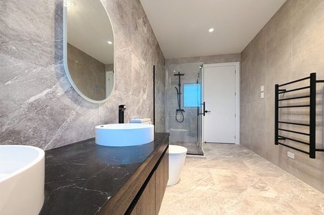 Photo of property in 49a Churchouse Road, Greenhithe, Auckland, 0632