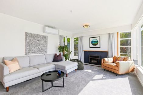 Photo of property in 29 View Road, Houghton Bay, Wellington, 6023