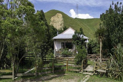 Photo of property in 611 Otaki Gorge Road, Hautere, Otaki, 5582