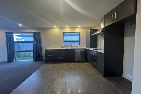 Photo of property in 17 Packard Crescent, Halswell, Christchurch, 8025