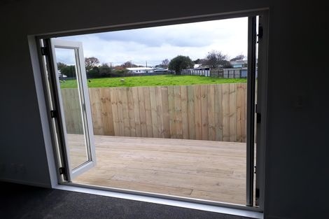 Photo of property in 5 Walton Street, Bulls, 4818