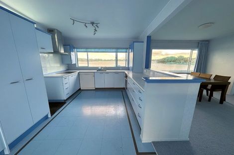 Photo of property in 5 Eric Price Avenue, Takapuna, Auckland, 0620