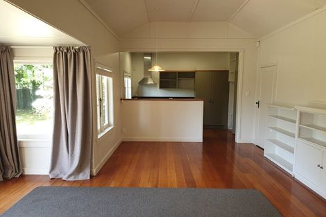 Photo of property in 96 Havelock Road, Havelock North, 4130