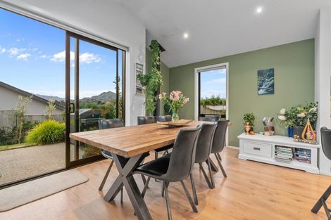 Photo of property in 20 Mount Nicholas Avenue, Wanaka, 9305