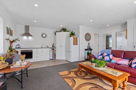 Photo of property in 11 Crest Way, Papamoa, 3118