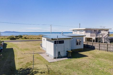 Photo of property in 96 Bway Road, Waihi Beach, 3611