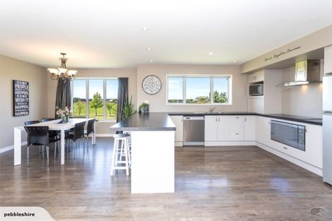 Photo of property in 27 Tupelo Place, Swannanoa, Rangiora, 7476