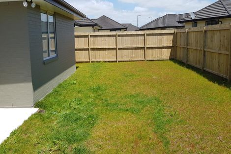 Photo of property in 8 Ketu Way, Takanini, 2112