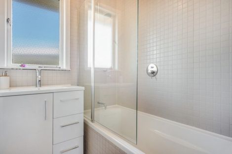 Photo of property in 34 Raymond Street, West End, Timaru, 7910