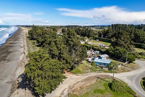 Photo of property in 19 South Crescent, Amberley, 7481