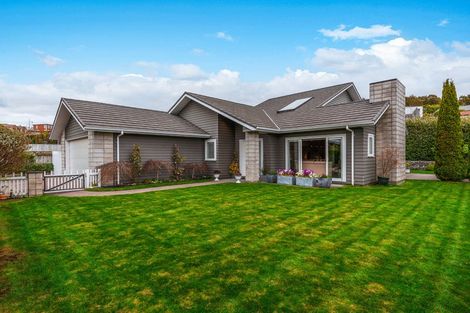 Photo of property in 12 Coprosma Crescent, Waipahihi, Taupo, 3330