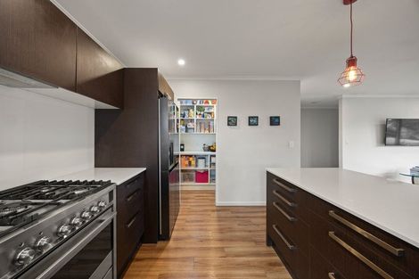 Photo of property in 20 Rue De La Mare, Parklands, Christchurch, 8083