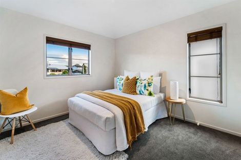 Photo of property in 8 Stratford Avenue, Milford, Auckland, 0620