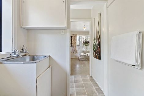 Photo of property in 290 Yaldhurst Road, Avonhead, Christchurch, 8042