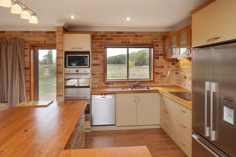 Photo of property in 6 Bridge Road, Fernside, Rangiora, 7475