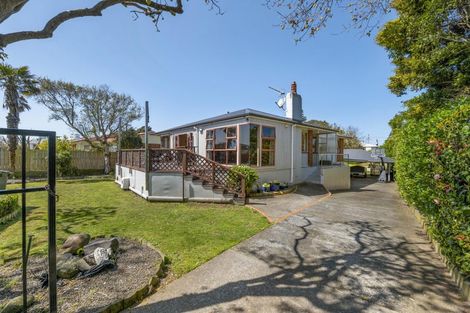 Photo of property in 18 Mccarthy Street, Hawera, 4610