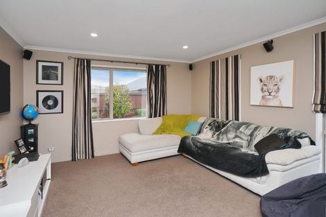 Photo of property in 13 Wootton Place, Kaiapoi, 7630
